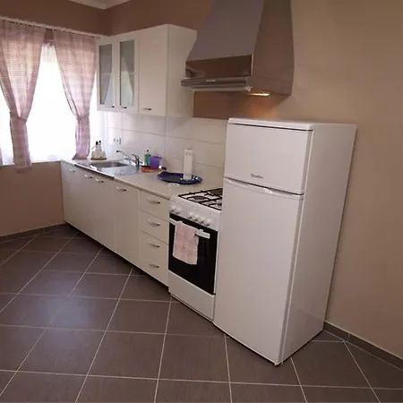 In 14957 Apartment Veli Losinj